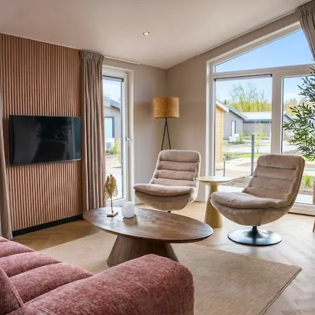 Villa Parkzicht Met Zwembad & Sauna | 6 Personen *