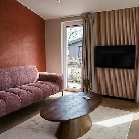 Parkzicht Met Zwembad & Sauna | 6 Personen *