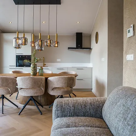 Molenhuys Parkzicht Met Prive Zwembad & Sauna | 6 Personen * フェルトホーフェン
