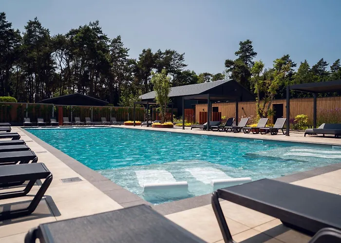 Parkzicht Met Zwembad & Sauna | 6 Personen * Veldhoven