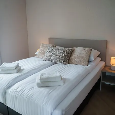 Parkzicht Met Zwembad & Sauna | 6 Personen Villa Veldhoven