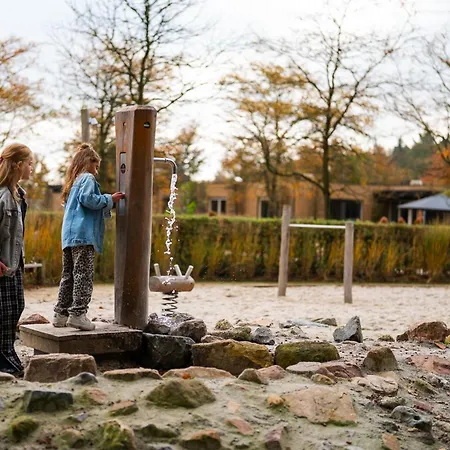 Villa Parkzicht Met Zwembad & Sauna | 6 Personen Veldhoven